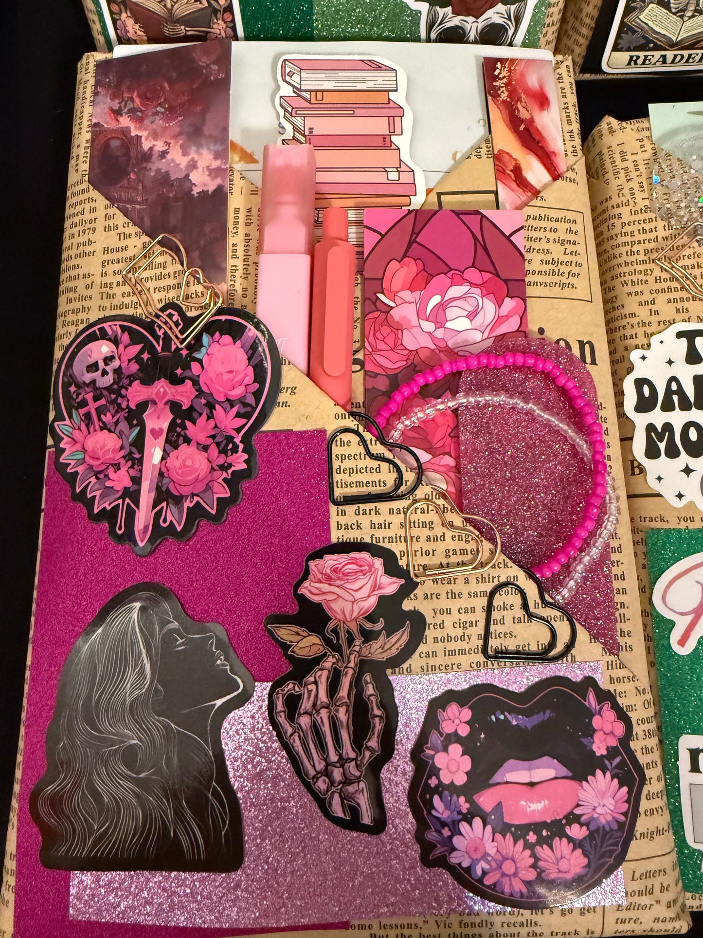 Misfit - Blind Date with a Book - Plus 15 Bonus Picks!