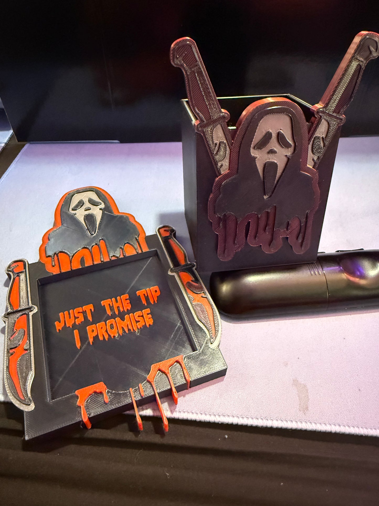 Spooky Horror Desk Supplies!
